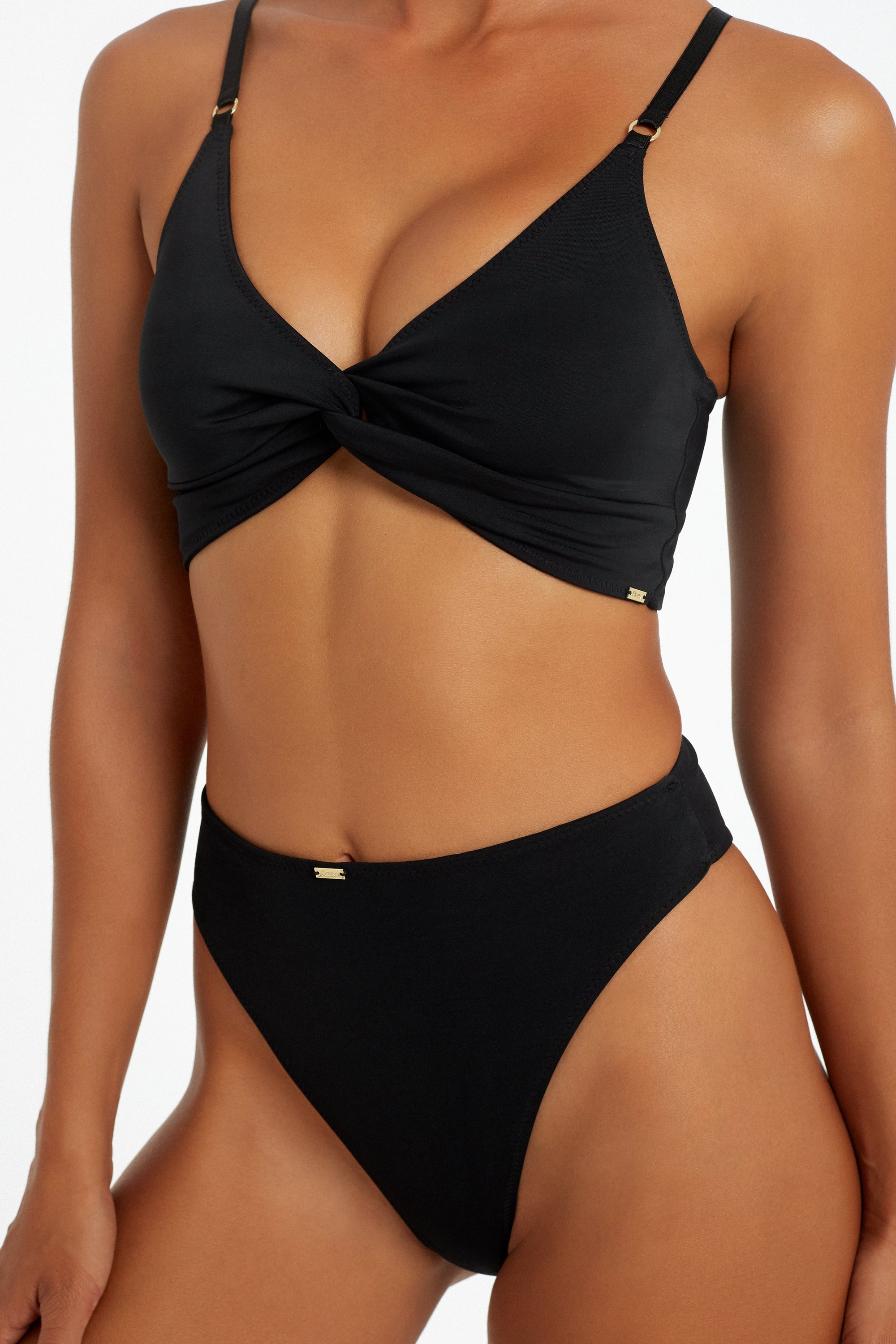 Leighton Crop Top Black