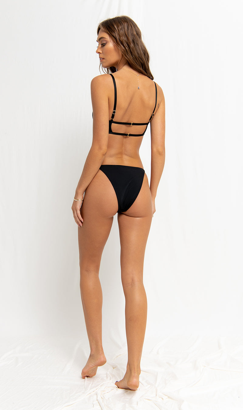 Lainey Crop Top Black